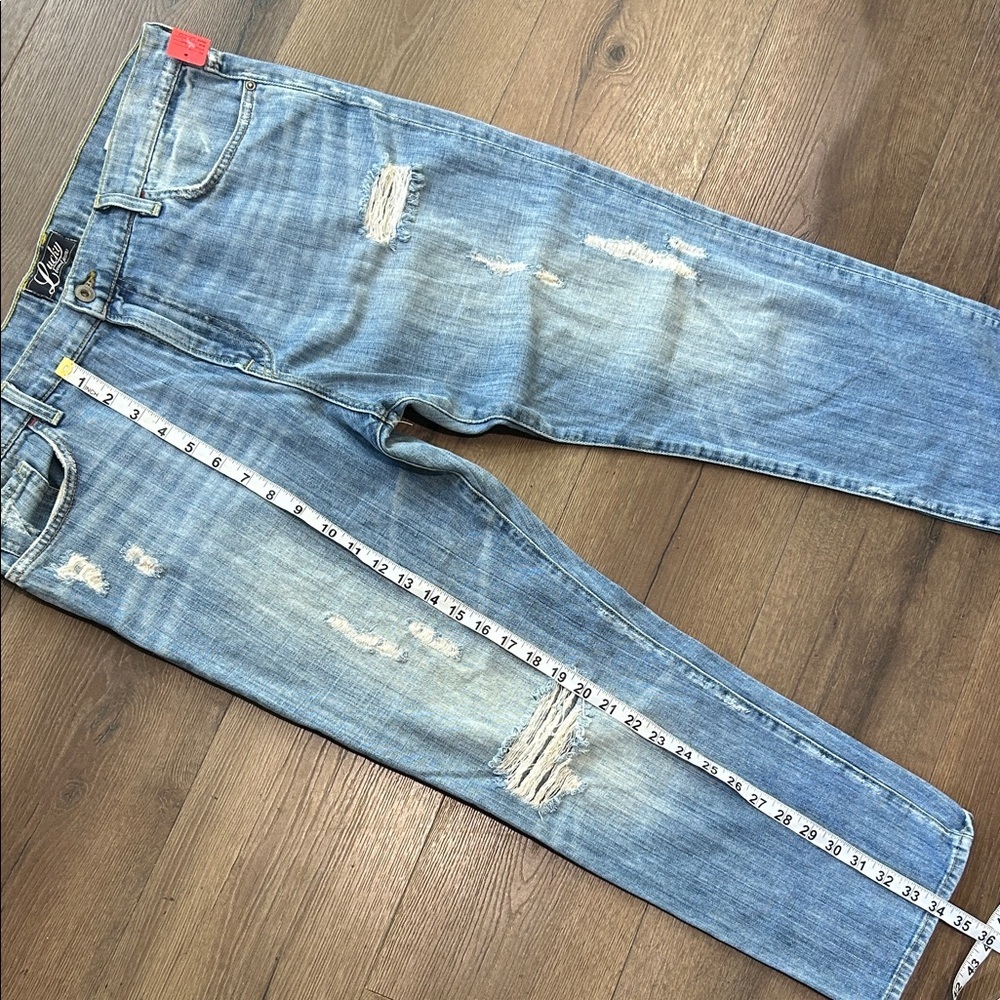 Lucky Brand Light Blue Distressed Straight Jeans !! 14/32 - Picture 2 of 6